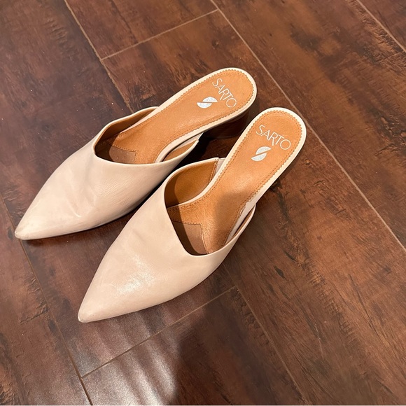 Sarto Mini Block Heel - Picture 3 of 6